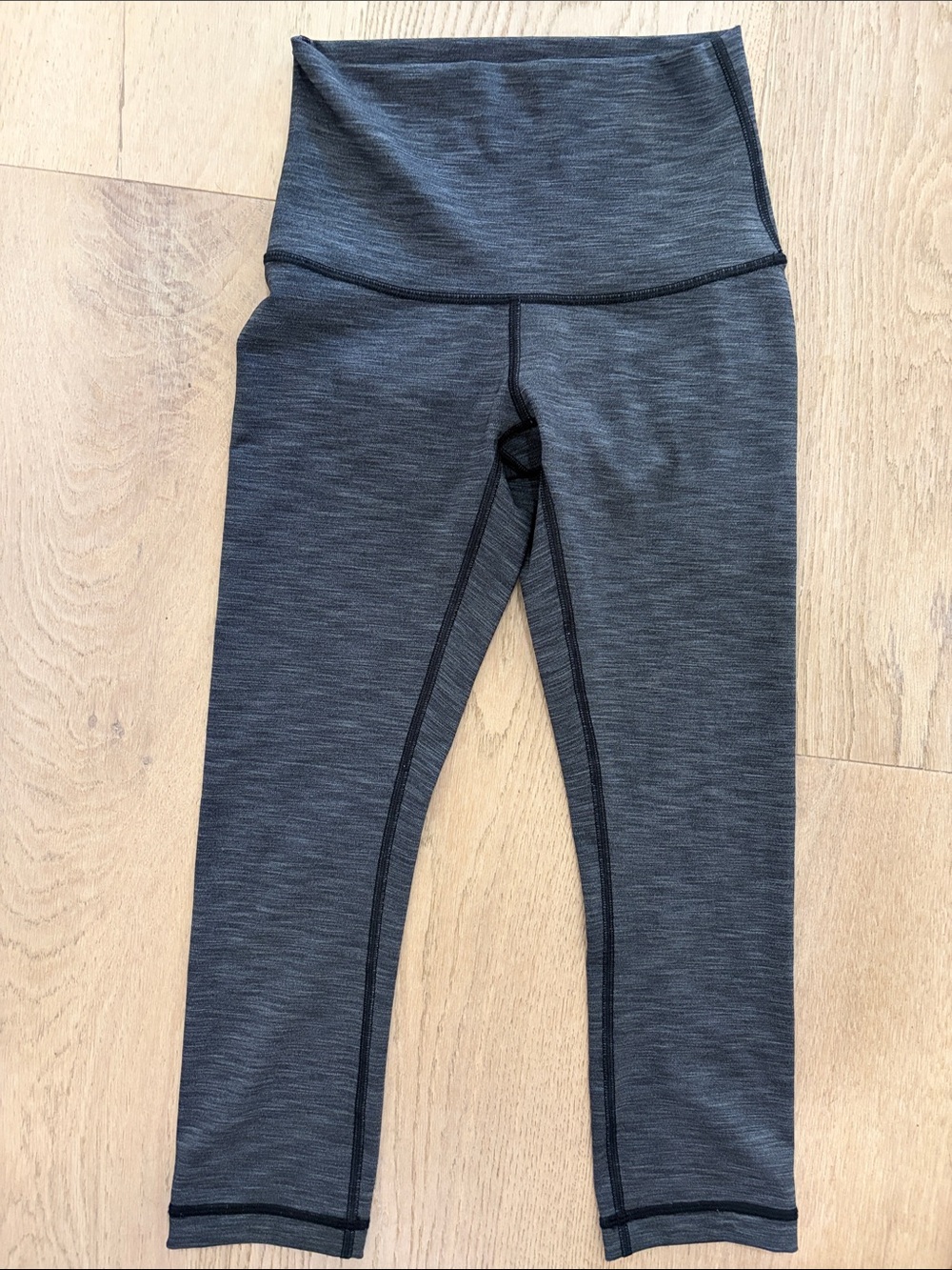 lululemon athletica womens wunder under Heather Charcoal High-Rise crop Leggings